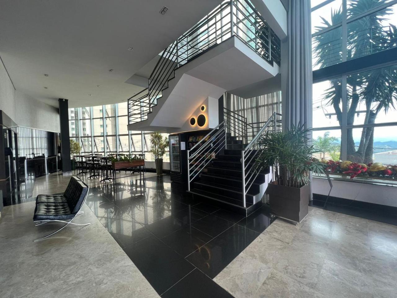 Flat Piemonte Hotel Nova Lima Eksteriør billede